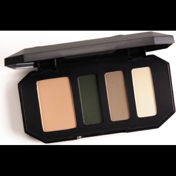 Never opened or used rare Kat Von D quads - Picture 2 of 4